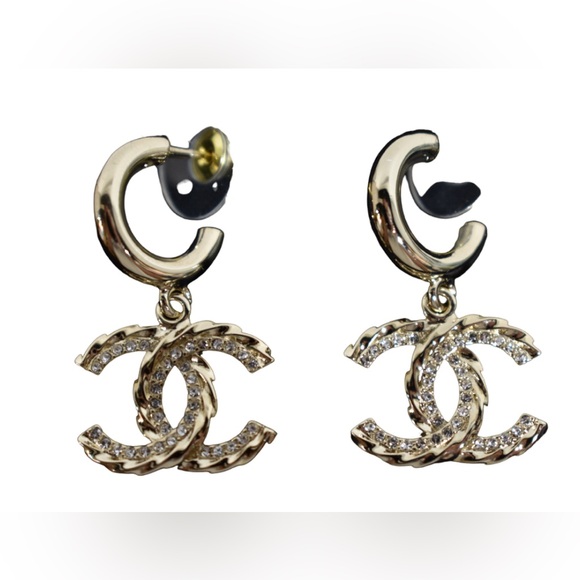 CHANEL earrings - Picture 3 of 5